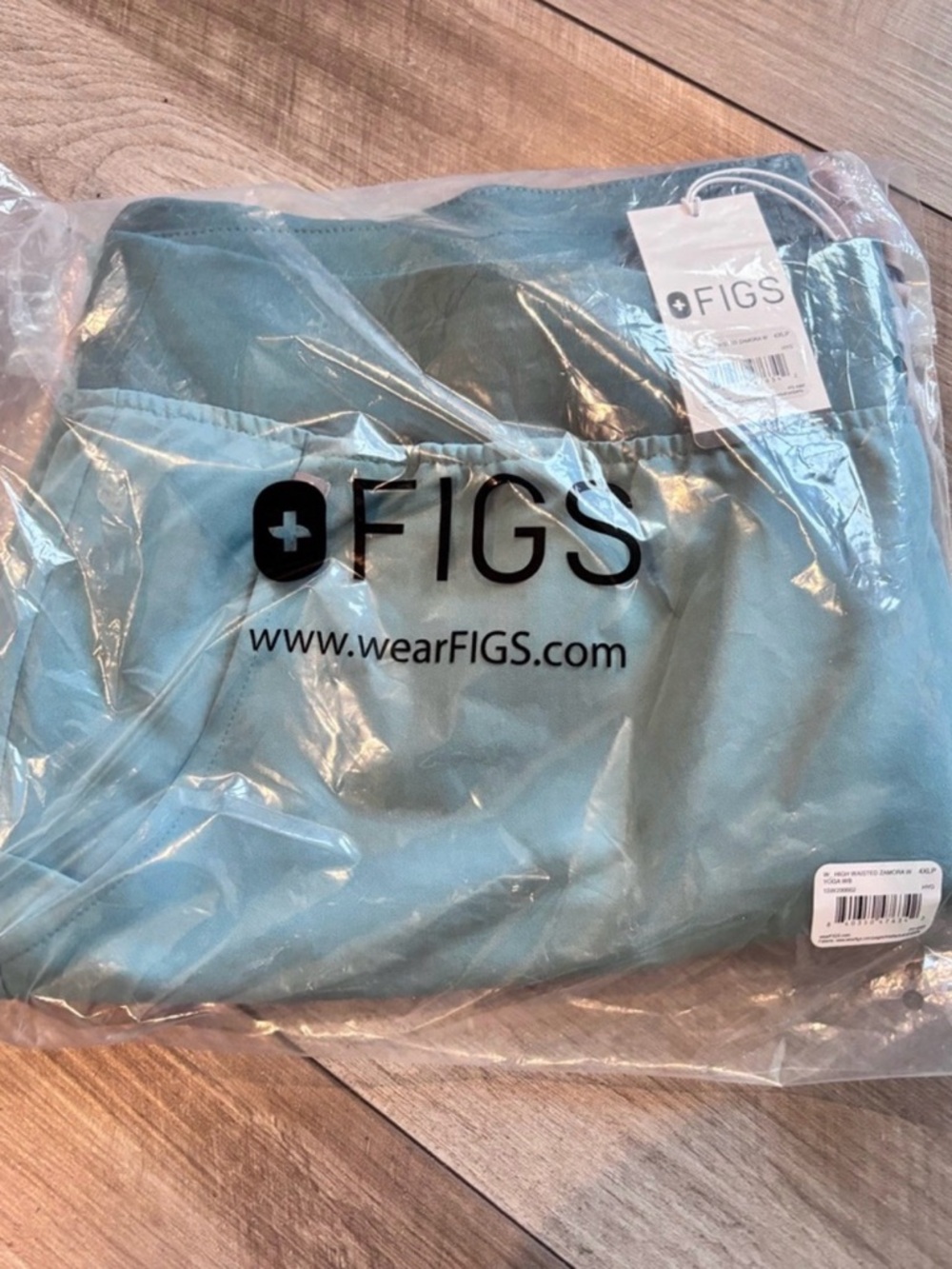 SET Figs TEAL ZAMORA Jogger Scrub Pants & CATARINA ONE POCKET TOP - Picture 2 of 4